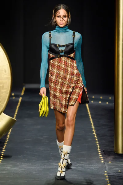 Look 20
